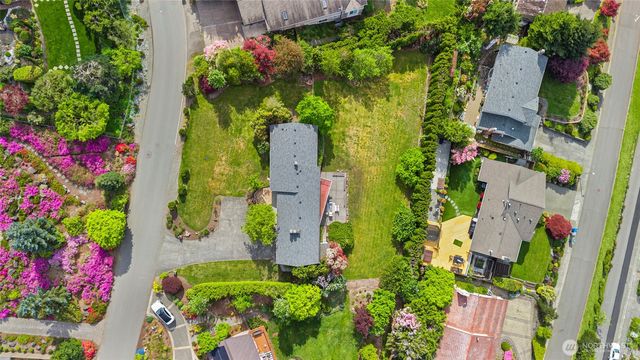14508 SE 50th Street, Bellevue, WA 98006