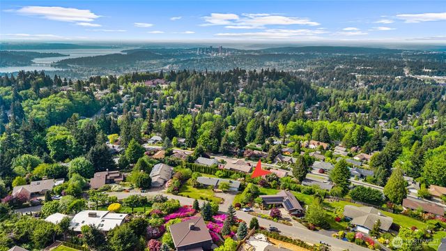 14508 SE 50th Street, Bellevue, WA 98006