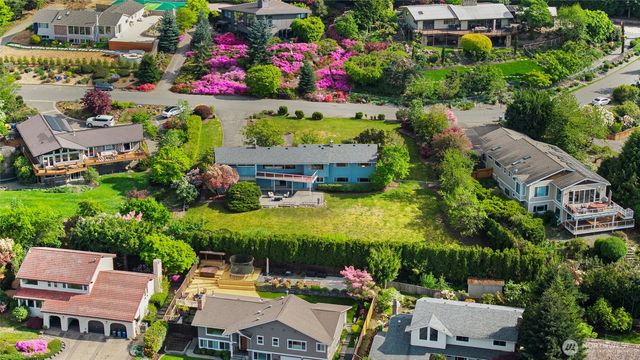 14508 SE 50th Street, Bellevue, WA 98006