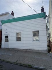 162 Voss Avenue, Yonkers, NY 10703