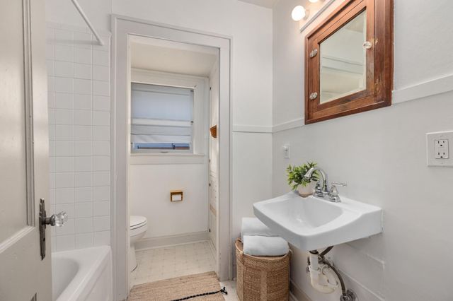 3909 Becker Ave, Austin, TX 78751