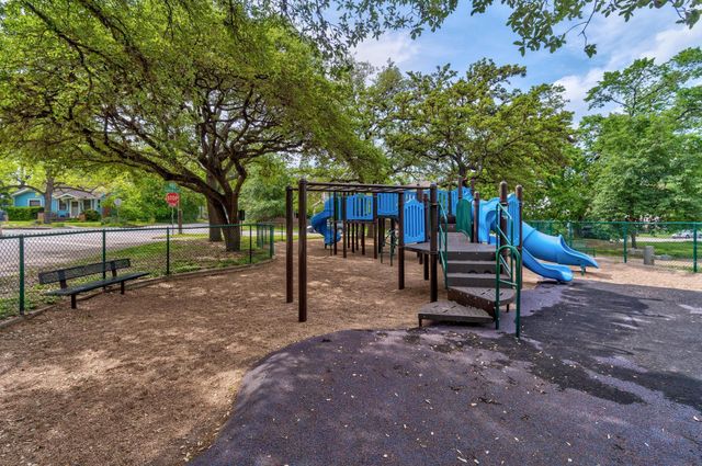 3909 Becker Ave, Austin, TX 78751