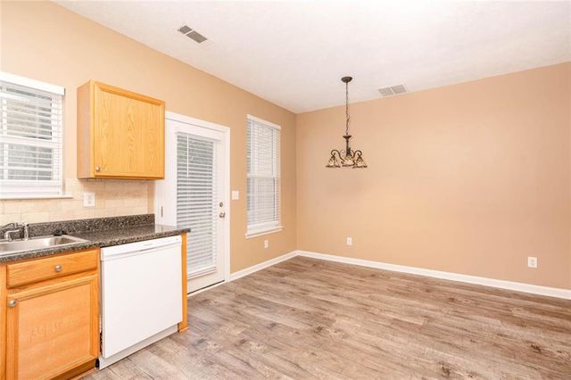 102 Timber Ridge Drive, Cartersville, GA 30121