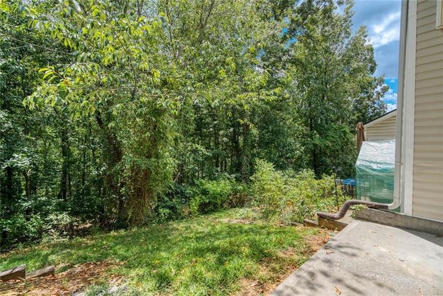 102 Timber Ridge Drive, Cartersville, GA 30121