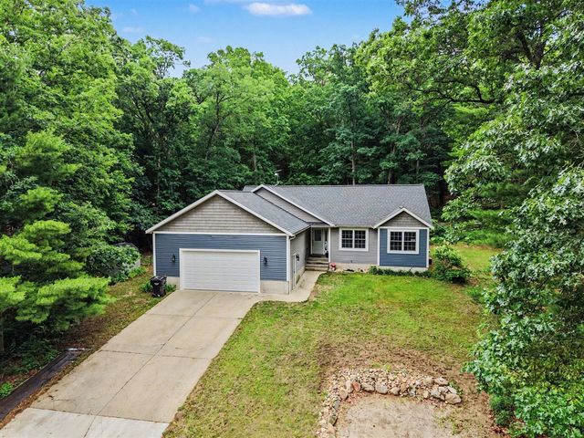4260 Obenauf Road, Twin Lake, MI 49457