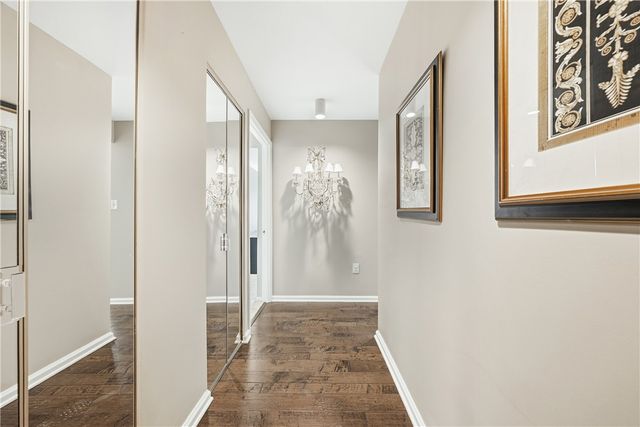 1500 COCHRAN ROAD 703, Scott Twp, PA 15243