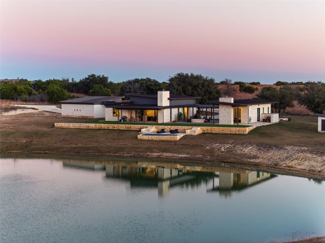 1402 PR 21, Glen Rose, TX 76690