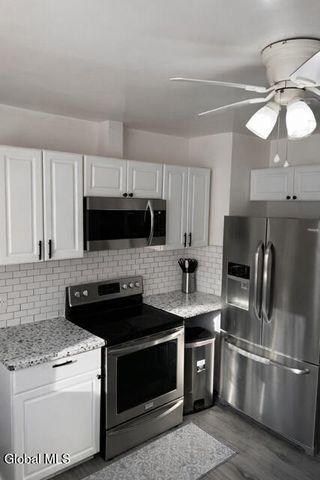 226 Glengary Road, Rotterdam, NY 12304