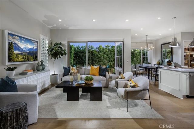 222 Maricopa, Irvine, CA 92618