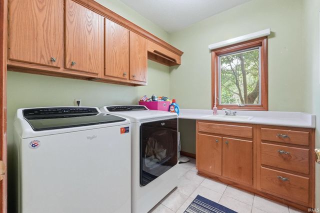 2306 Longleaf Drive, Fort Wayne, IN 46814