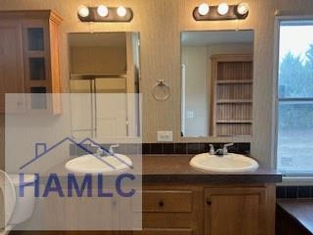 197 Birdford Lake Road, Glennville, GA 30427