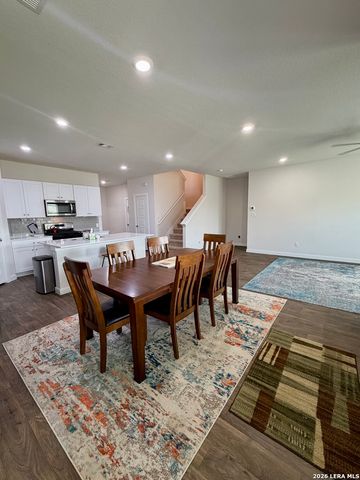 115 Rosa Road, San Marcos, TX 78666