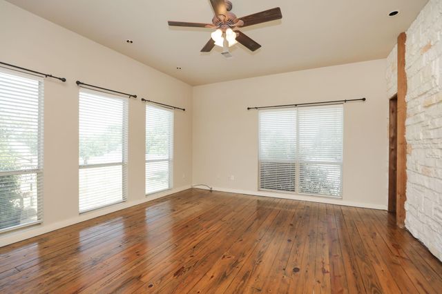 32118 River Park Drive, Magnolia, TX 77355