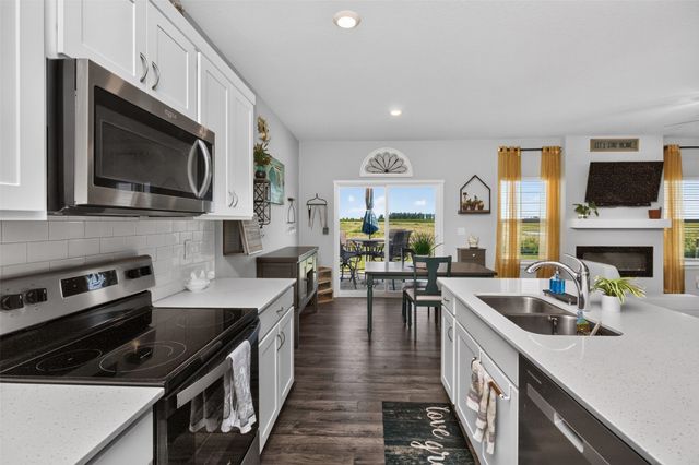 2116 NW 44th Street, Ankeny, IA 50023