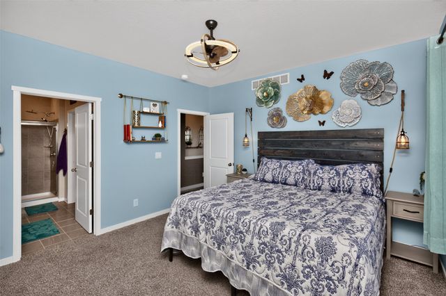 2116 NW 44th Street, Ankeny, IA 50023