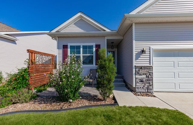 2116 NW 44th Street, Ankeny, IA 50023