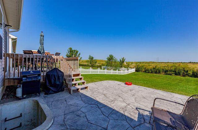 2116 NW 44th Street, Ankeny, IA 50023