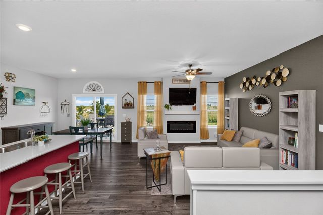 2116 NW 44th Street, Ankeny, IA 50023