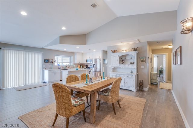 3249 Palmdesert Way, Las Vegas, NV 89120