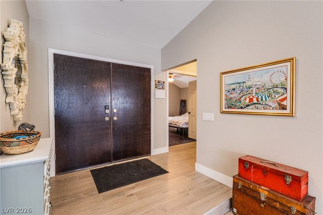 3249 Palmdesert Way, Las Vegas, NV 89120