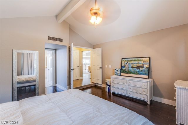 3249 Palmdesert Way, Las Vegas, NV 89120
