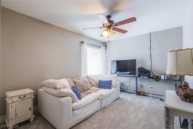 3249 Palmdesert Way, Las Vegas, NV 89120