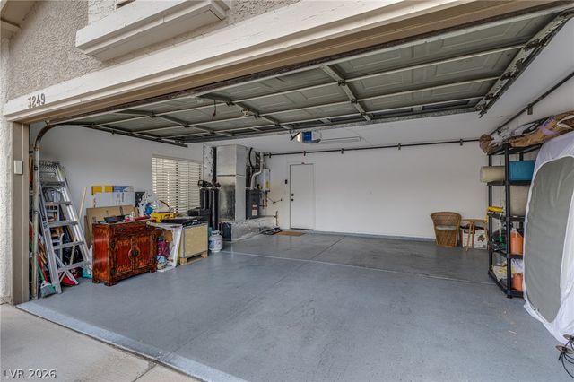 3249 Palmdesert Way, Las Vegas, NV 89120