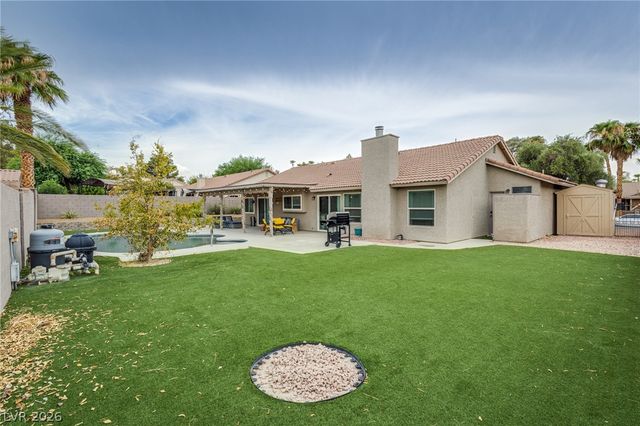 3249 Palmdesert Way, Las Vegas, NV 89120