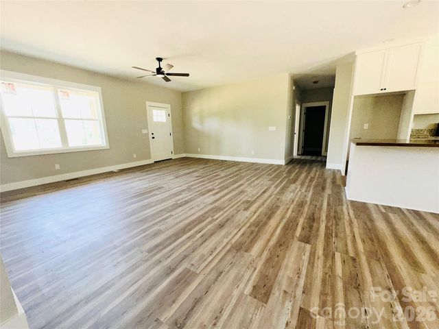 417 E 2nd Street, Faith, NC 29041