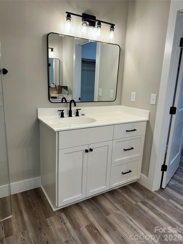 417 E 2nd Street, Faith, NC 29041