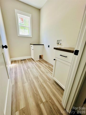417 E 2nd Street, Faith, NC 29041