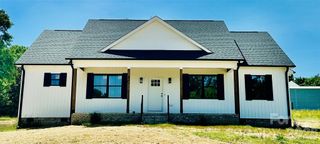 417 E 2nd Street, Faith, NC 29041