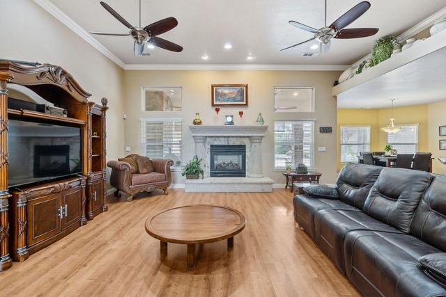 1928 S Shirk Road, Visalia, CA 93277