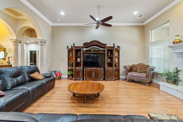 1928 S Shirk Road, Visalia, CA 93277