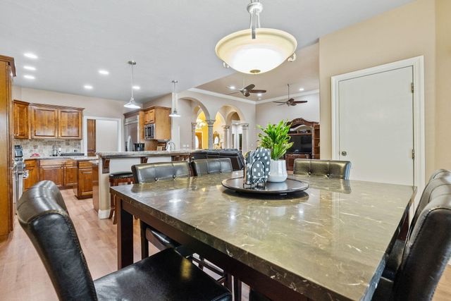 1928 S Shirk Road, Visalia, CA 93277