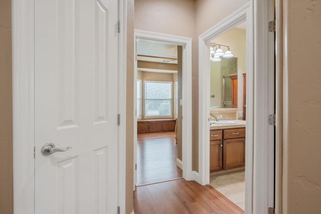 1928 S Shirk Road, Visalia, CA 93277