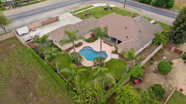 1928 S Shirk Road, Visalia, CA 93277