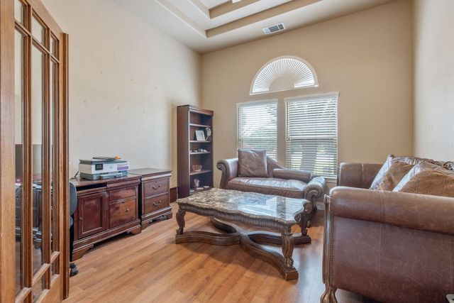 1928 S Shirk Road, Visalia, CA 93277