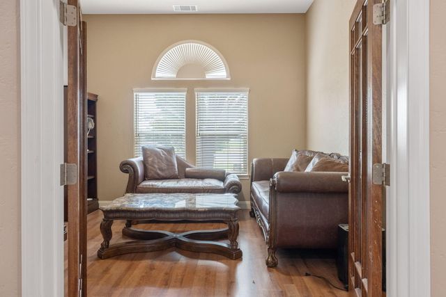 1928 S Shirk Road, Visalia, CA 93277