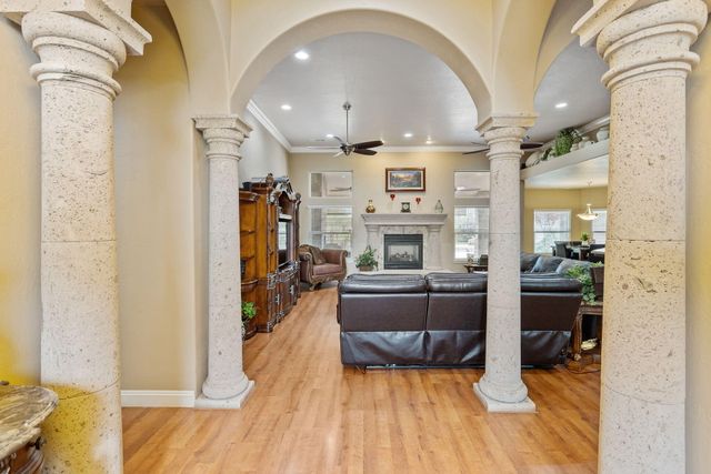 1928 S Shirk Road, Visalia, CA 93277