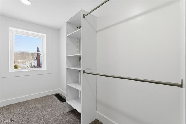 4689 Crystal Lake Avenue NW, Canal Fulton, OH 44614