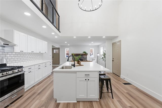 4689 Crystal Lake Avenue NW, Canal Fulton, OH 44614