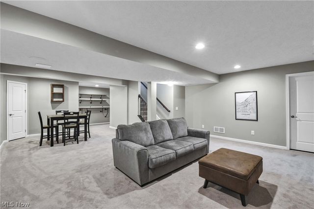 6530 Wisteria Lane, Medina, OH 44256