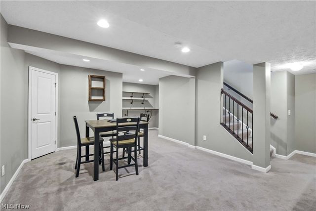 6530 Wisteria Lane, Medina, OH 44256