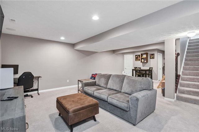 6530 Wisteria Lane, Medina, OH 44256
