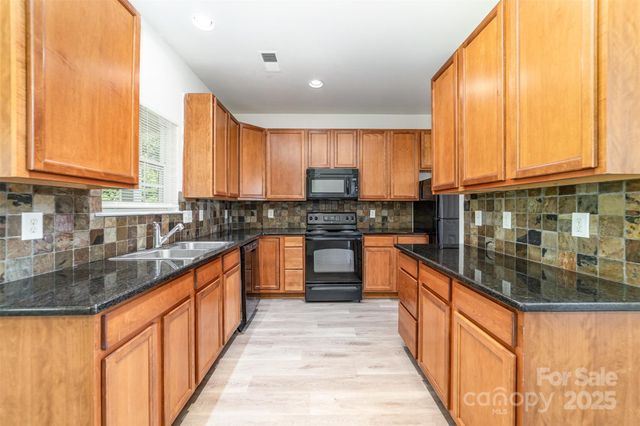 5233 Halverson Court, Kannapolis, NC 28083