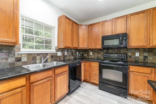 5233 Halverson Court, Kannapolis, NC 28083