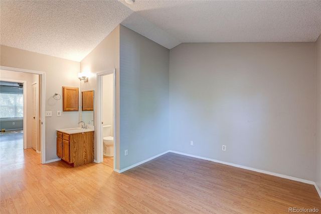 10268 W Dartmouth Avenue, Lakewood, CO 80227