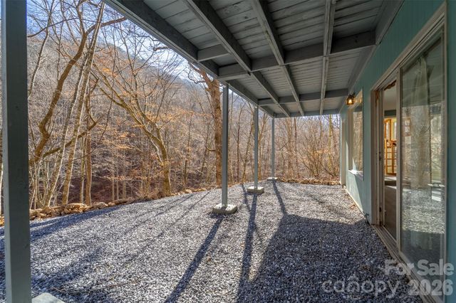 744 Coon Creek Road, Franklin, NC 28734