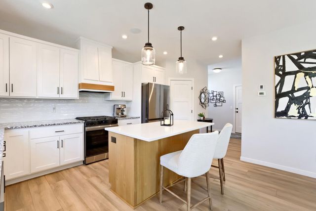 14955 142nd Avenue N, Dayton, MN 55327